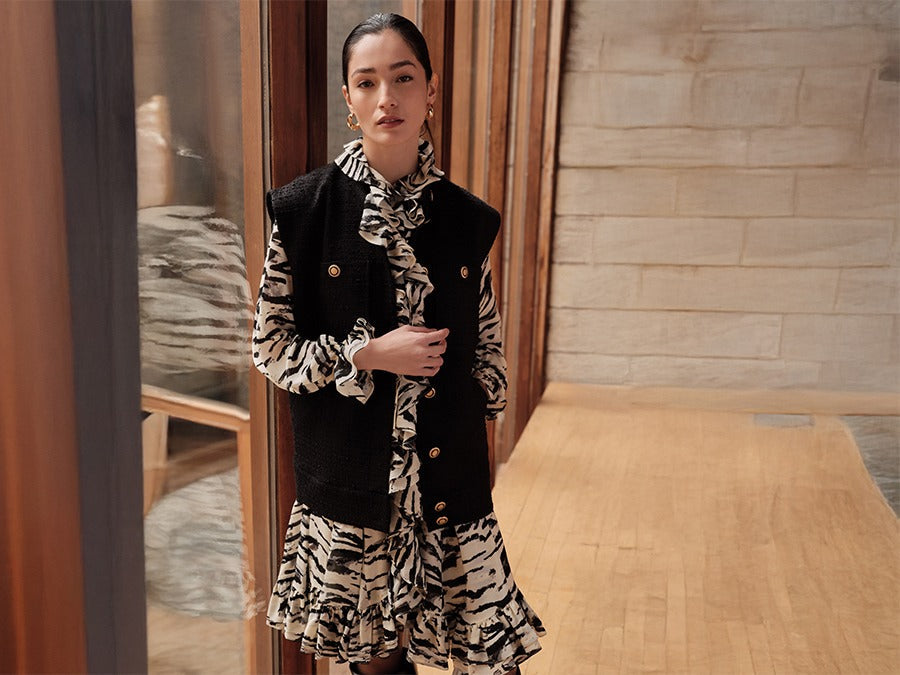 Şifon Elbise Kombinleri: Hafifliği ve Hareketi Kullanmak