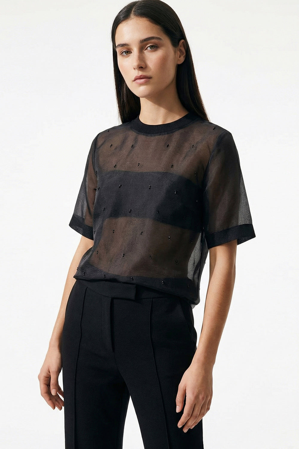 Boncuk İşlemeli Bisiklet Yaka Kısa Kol Regular Bluz