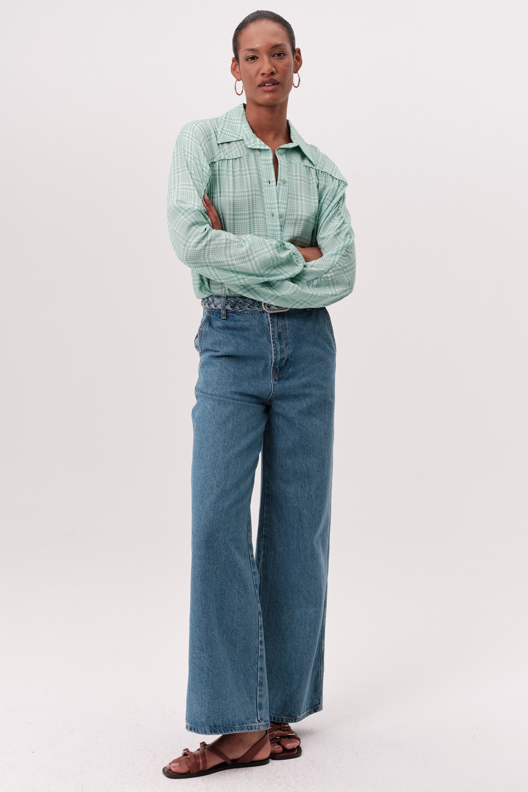 Kemer Detaylı ve Bol Paçalı Jean