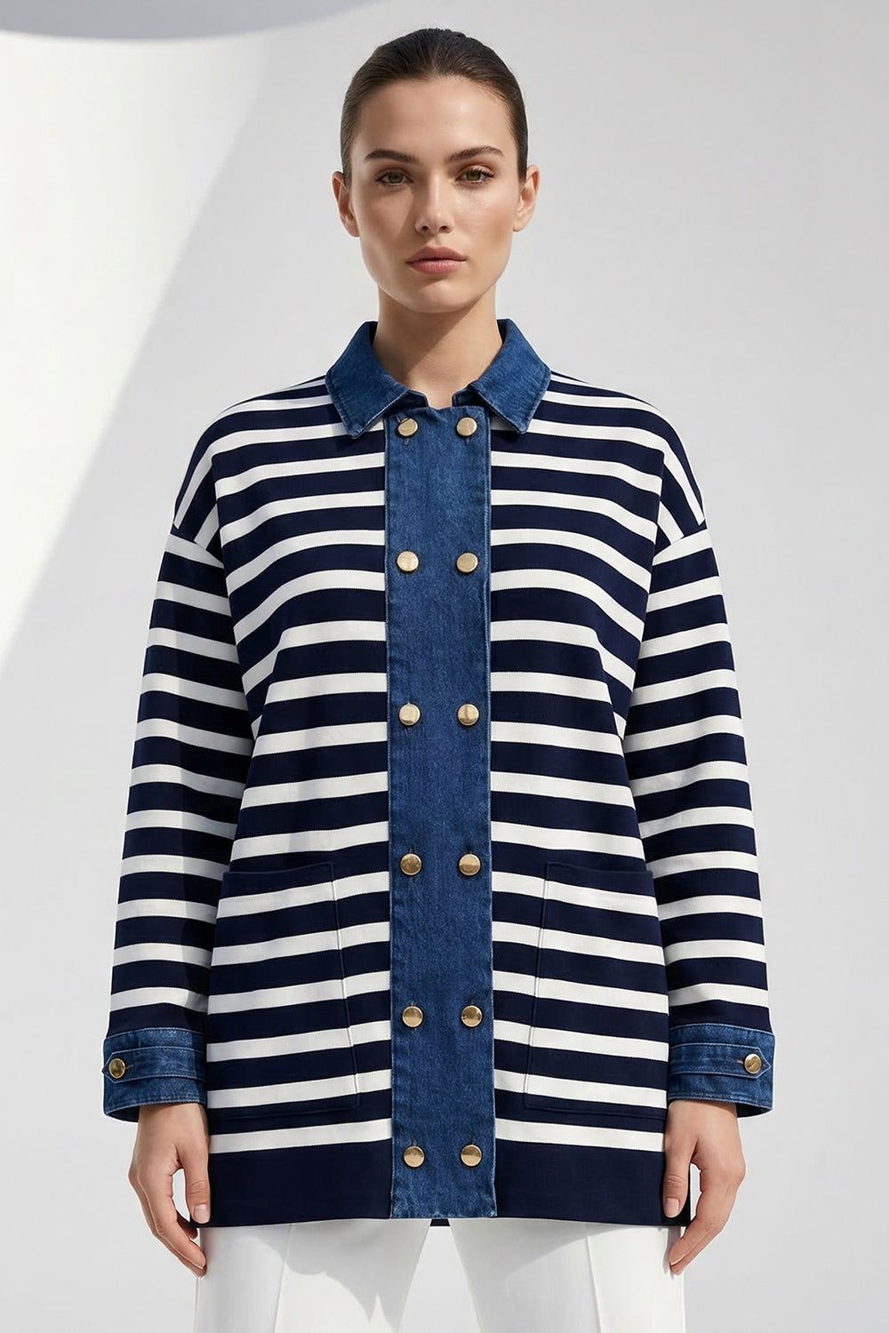 Uzun Kollu Düğmeli Oversize Triko Lacivert Beyaz Hırka