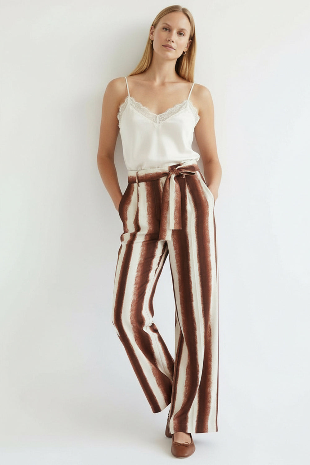 Çizgili Desenli Bol Paça Regular Pantolon