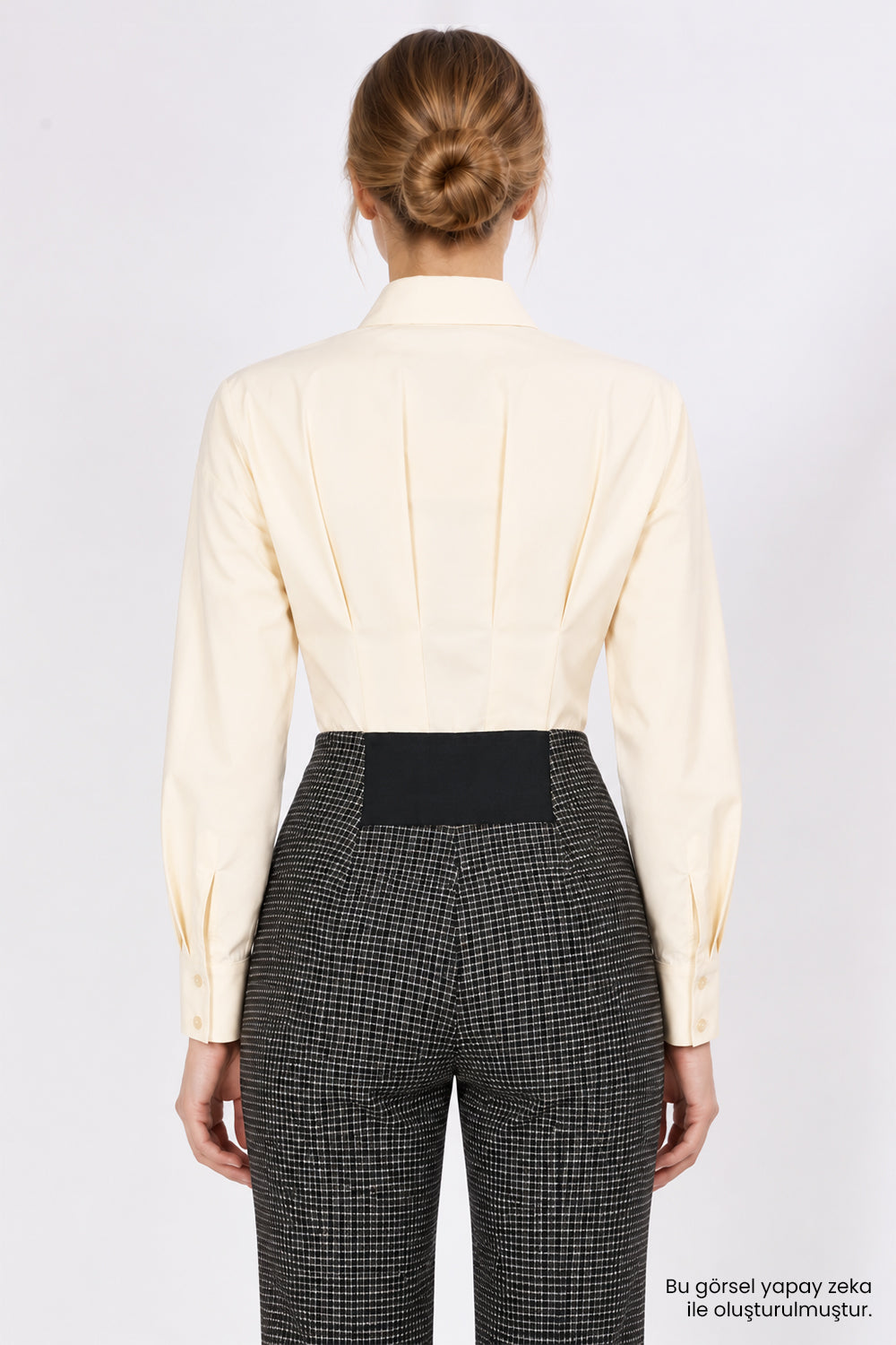 Arkası Lastikli Dar Paça Slim Fit Pantolon