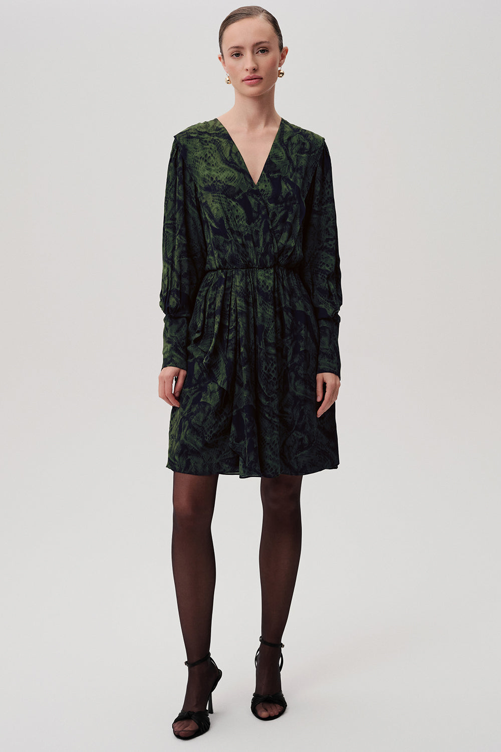 Desenli Kruvaze Uzun Kollu Regular Mini Yeşil Elbise