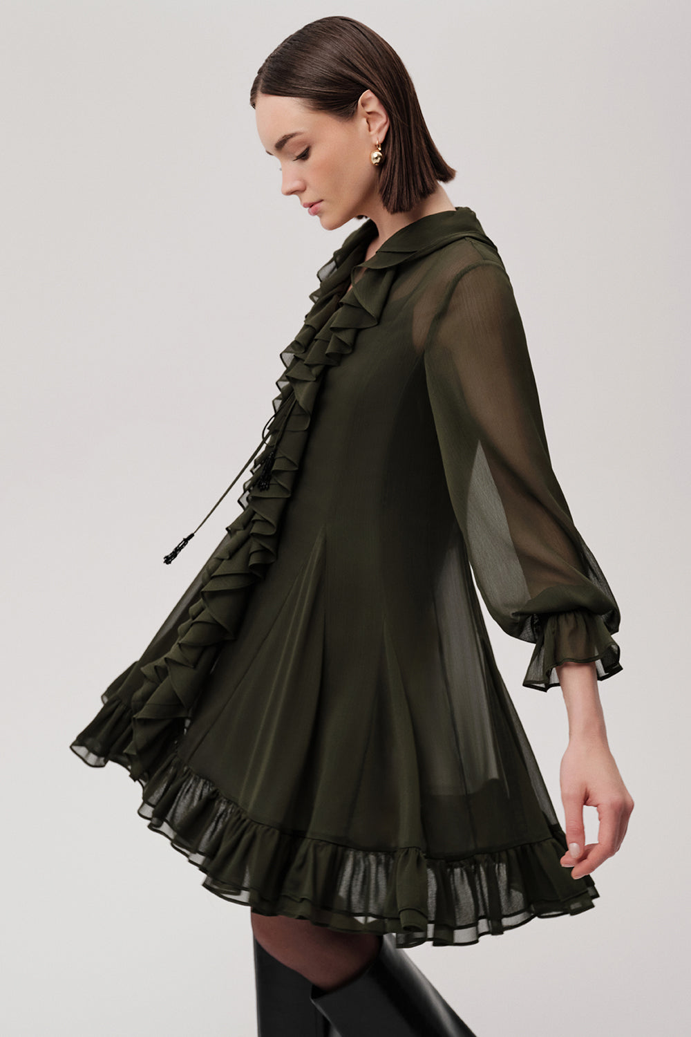 Fırfırlı V Yaka Uzun Kollu Regular Astarlı Mini Şifon Yeşil Elbise