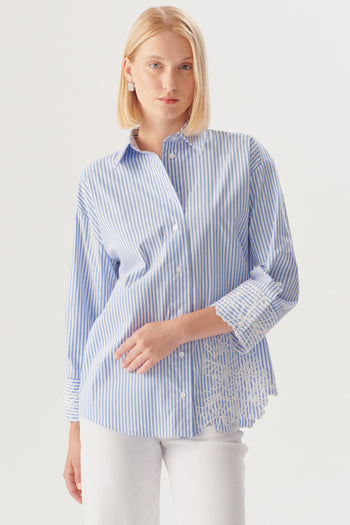 Çiçek İşlemeli Mavi Çizgili Regular Gömlek
