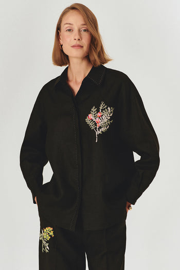 İşleme Detaylı Rahat Kalıp Saf Keten Siyah Gömlek