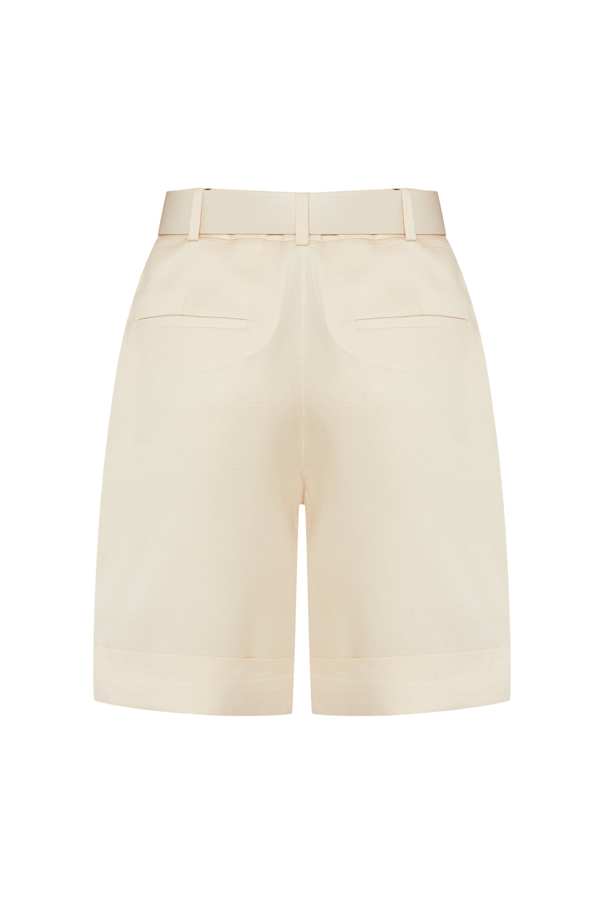 Kemerli Duble Paçalı Bej Şort