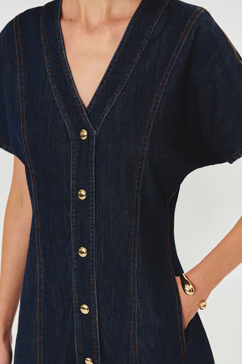 V Yaka Yarasa Kol Önden Düğmeli Regular Fit Midi Boy Elbise