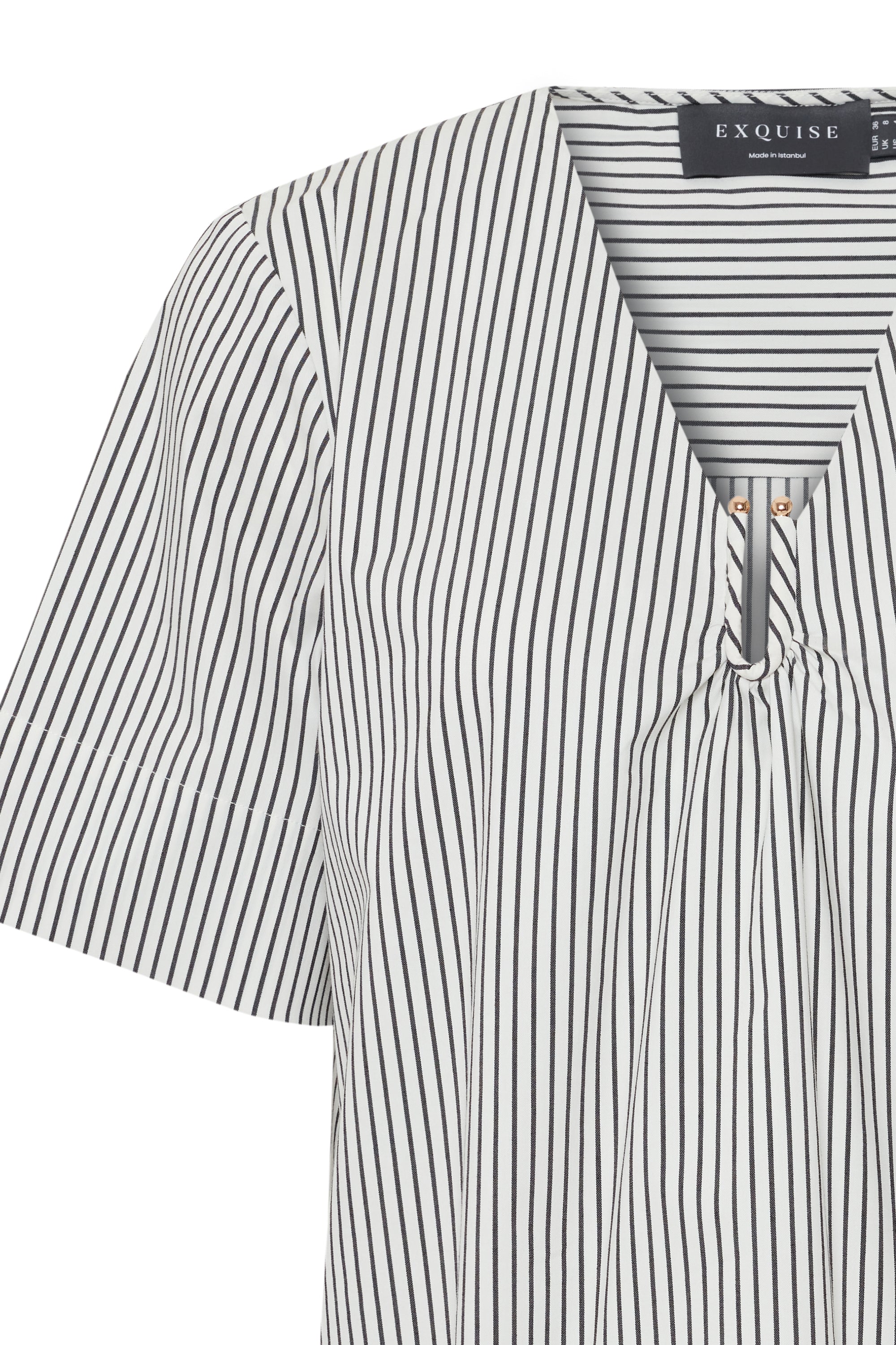 Yakası Toka Detaylı Pileli Rahat Kesim Çizgili Pamuklu Elbise