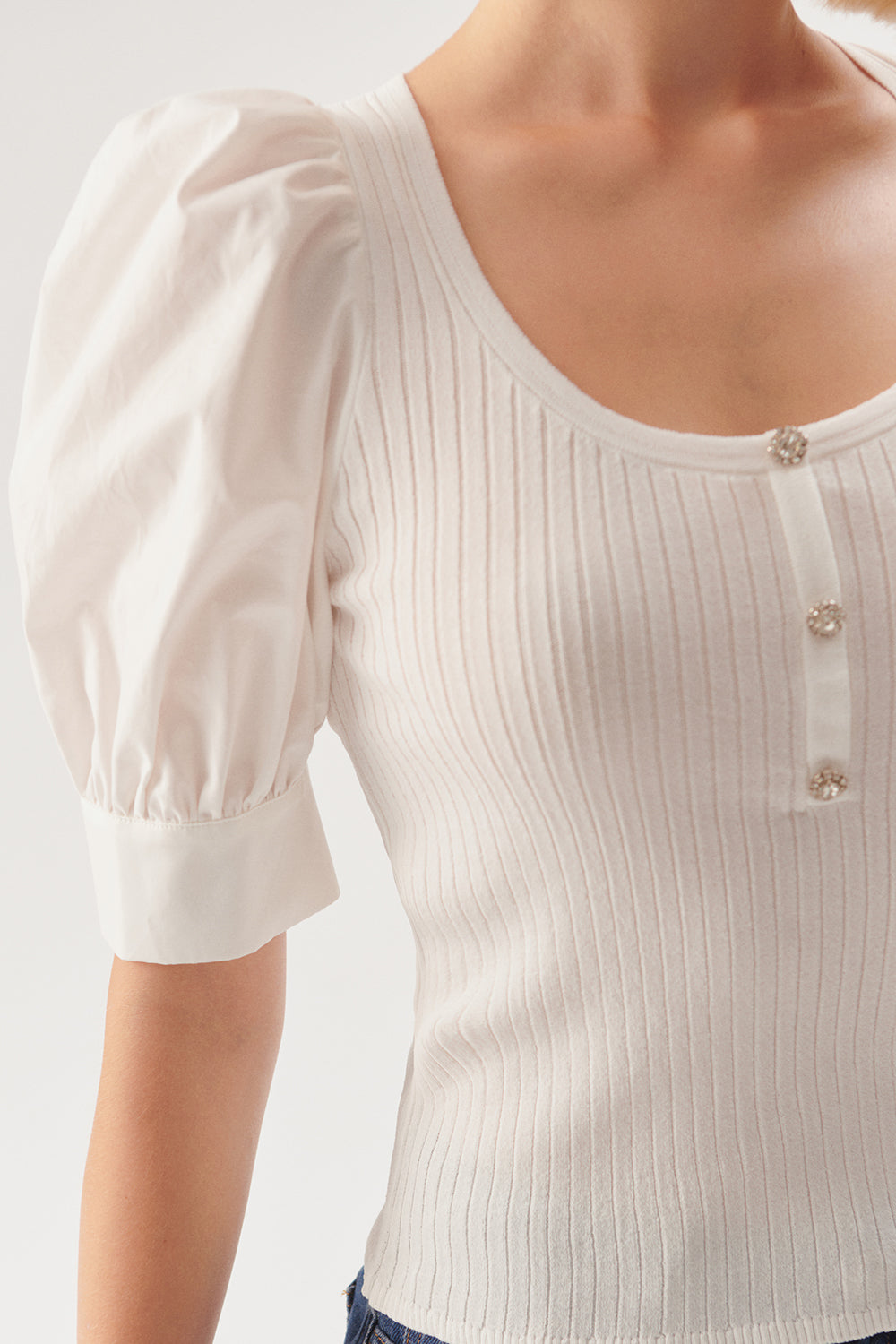 Balon Kol Taşlı Düğme Detaylı Beyaz Bluz