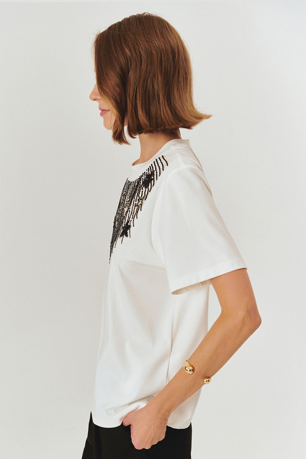 Yıldız İşlemeli Bisiklet Yaka Regular Örme Tişört