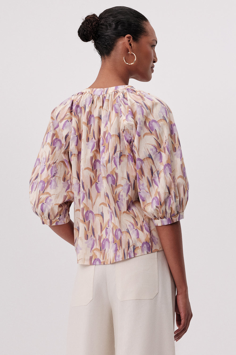 V Yaka Kısa Kol Düğmeli Regular Çok Renkli Gömlek