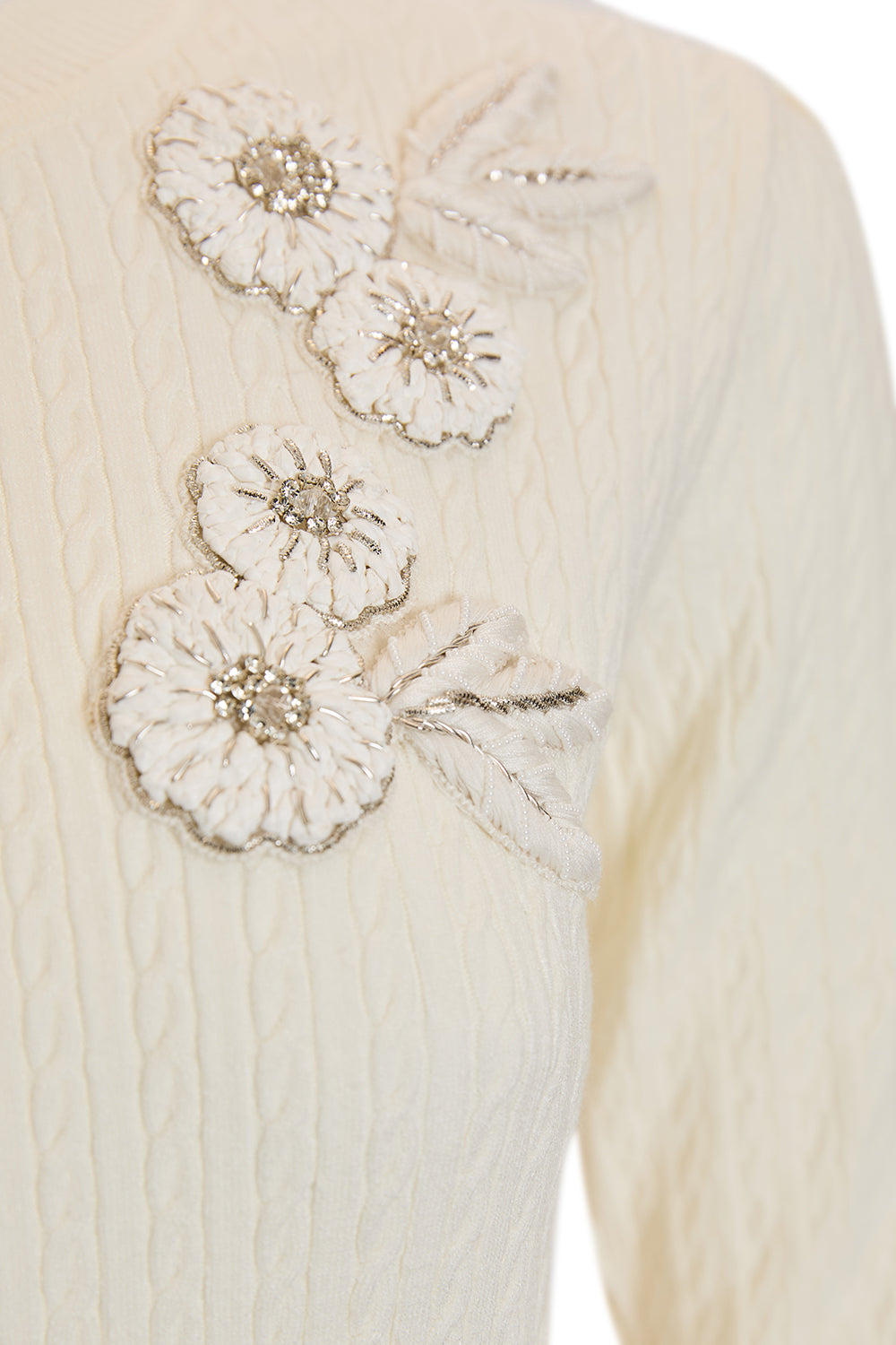 Uzun Kollu Bisiklet Yaka Çiçek İşlemeleri Triko Kazak