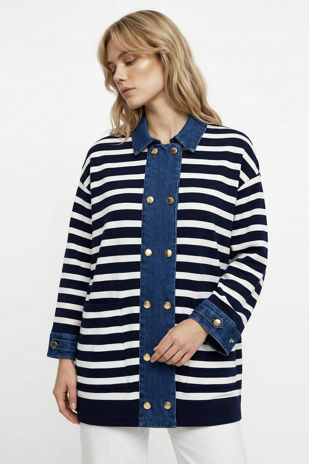 Uzun Kollu Düğmeli Oversize Triko Lacivert Beyaz Hırka