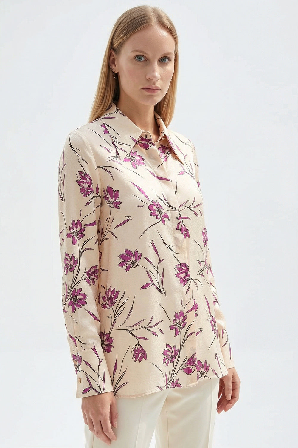 Çiçekli Uzun Gömlek