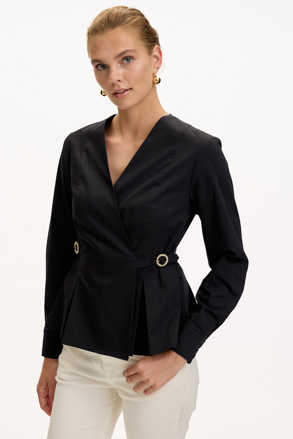 Kruvaze Yaka Uzun Kollu Slim Fit Siyah Gömlek