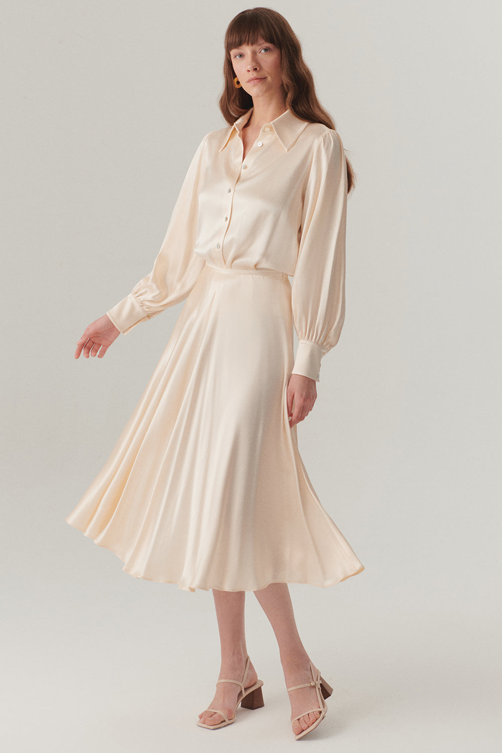 Parlak Kumaş Saten Kiloş Midi Boy Etek