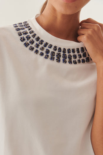 Yakası İşleme Detaylı Bisiklet Yaka Beyaz Regular Pamuklu Örme Tişört