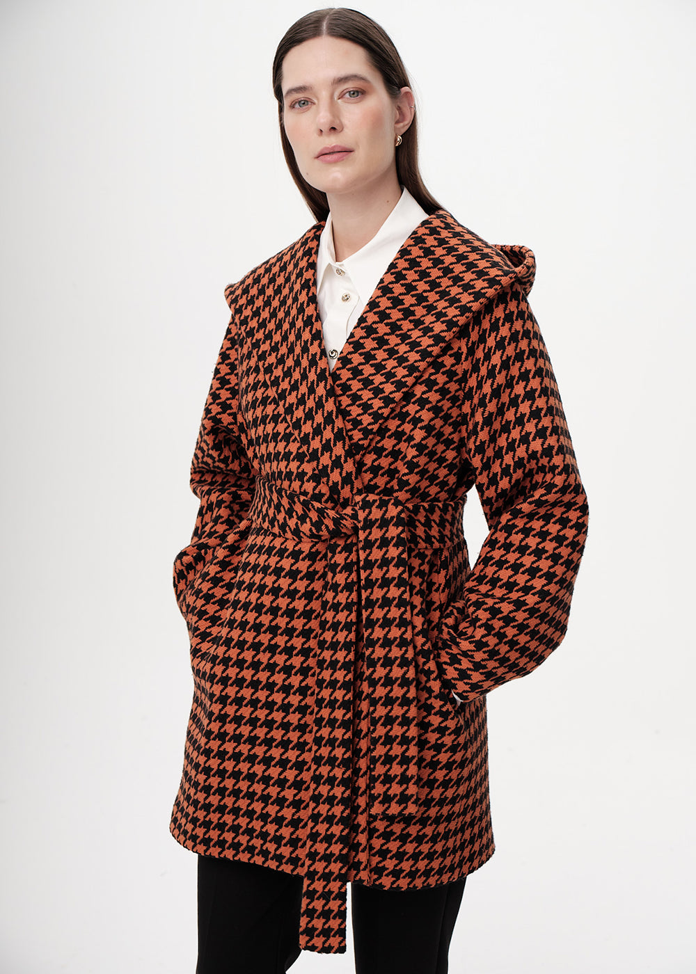 Kapüşonlu Belden Kuşaklı Cepli Regular Dokuma Kaban