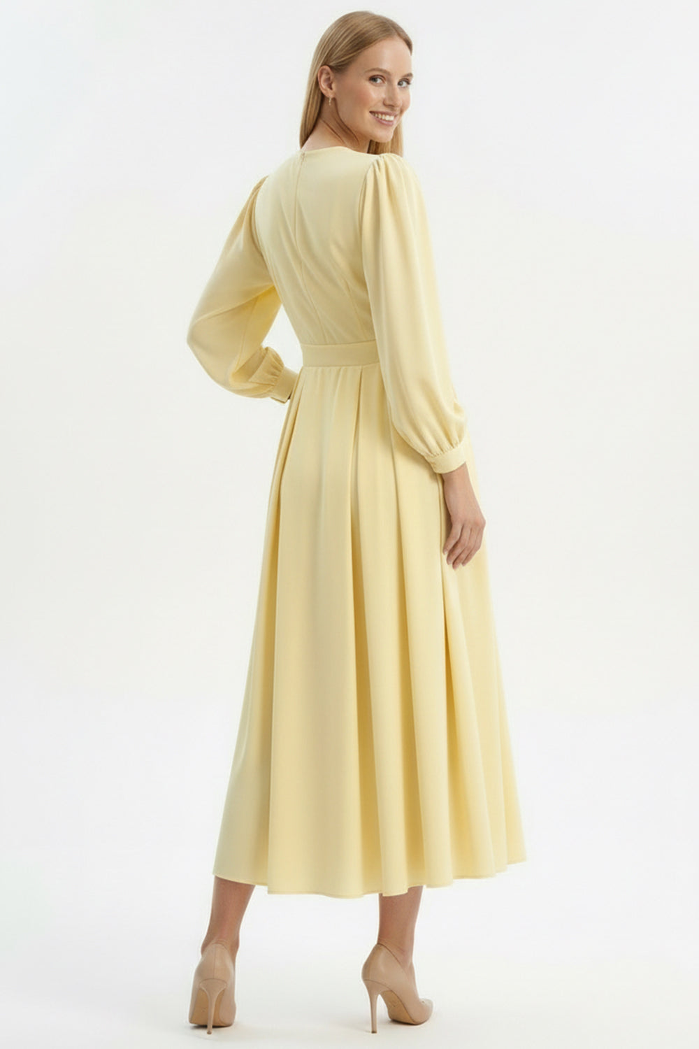 Uzun Kol Bele Oturan Bisiklet Yaka Midi Bej Elbise