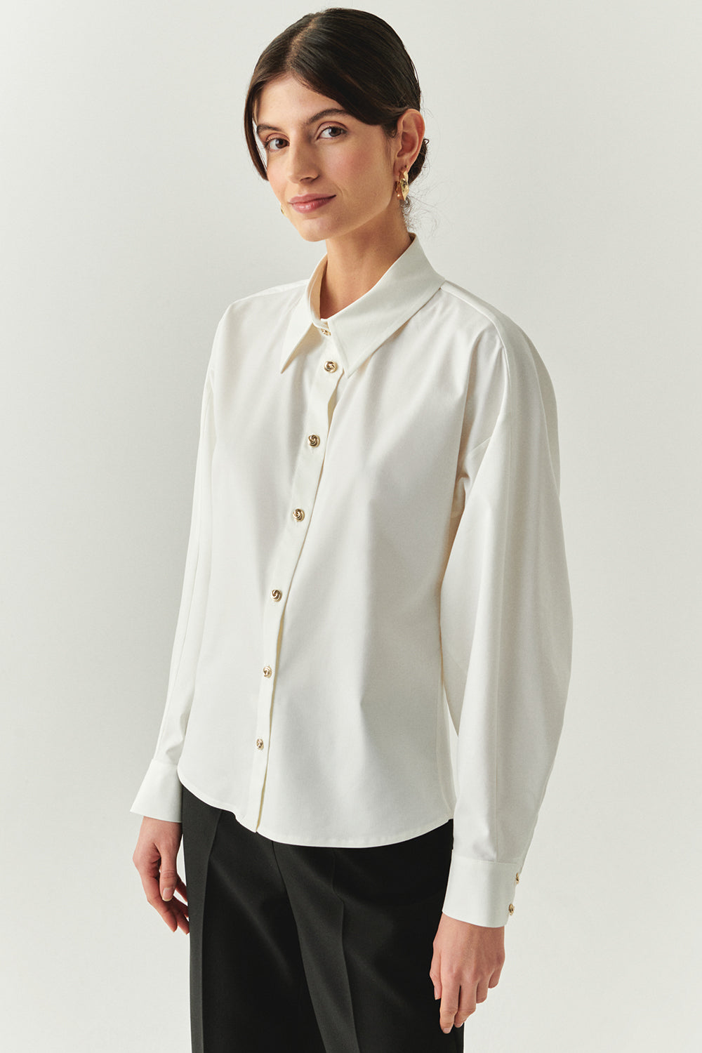 Gold Düğmeli Uzun Reglan Kollu Regular Kemik Gömlek