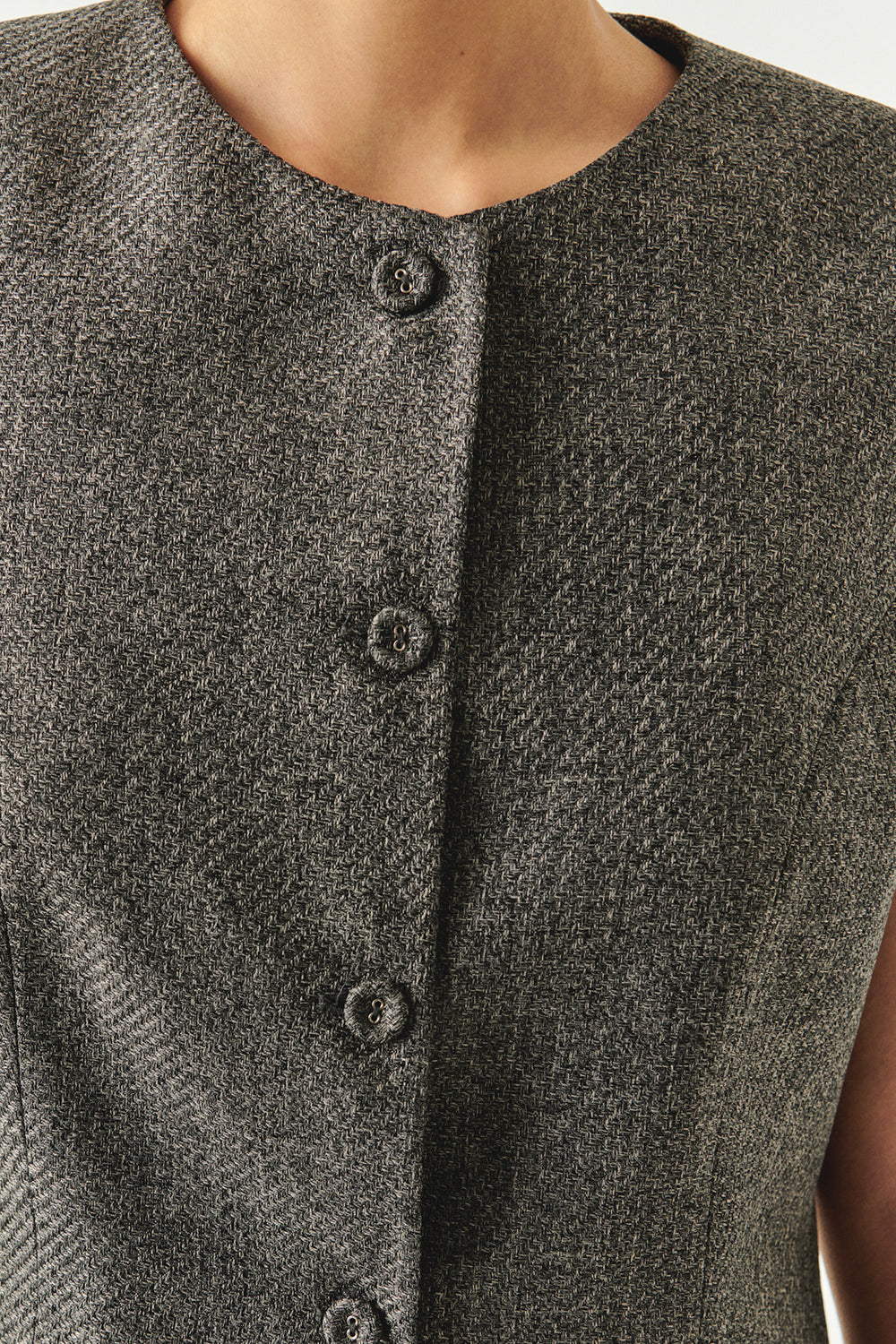 Balıksırtı Desenli Bisiklet Yaka Astarlı Slim Fit Cepli Gri Yelek