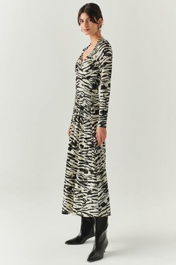 Kruvaze Yaka Uzun Kollu Slim Fit Örme Midi Siyah Kemik Elbise