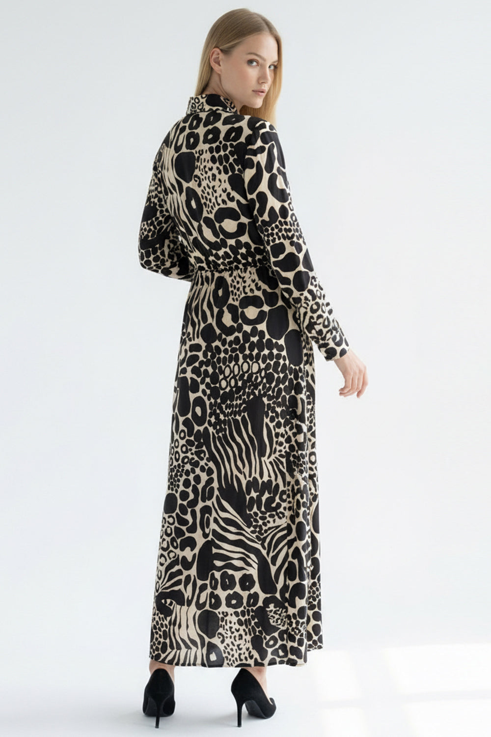 Belden Bağlama Detaylı Midi Boy Desenli Elbise