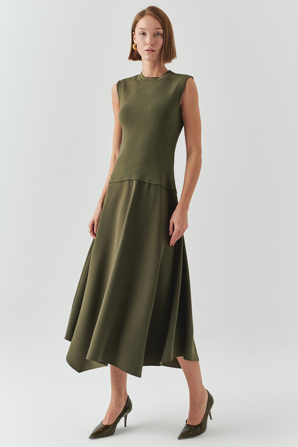 Bisiklet Yaka Triko Garnili Asimetrik Kesim Slim Fit Midi Haki Elbise