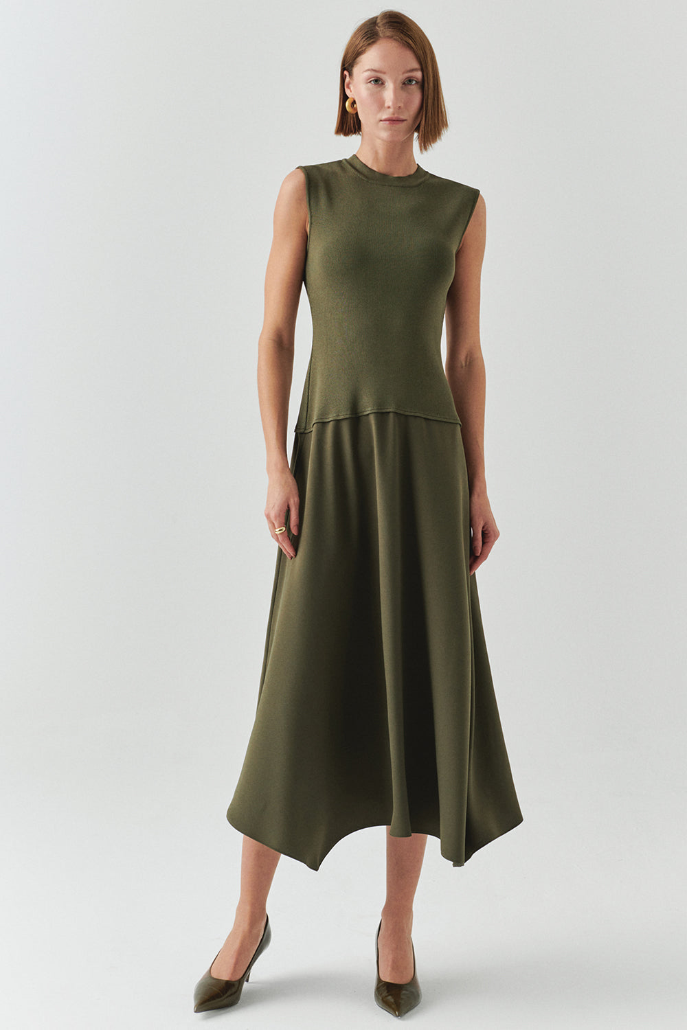 Bisiklet Yaka Triko Garnili Asimetrik Kesim Slim Fit Midi Haki Elbise