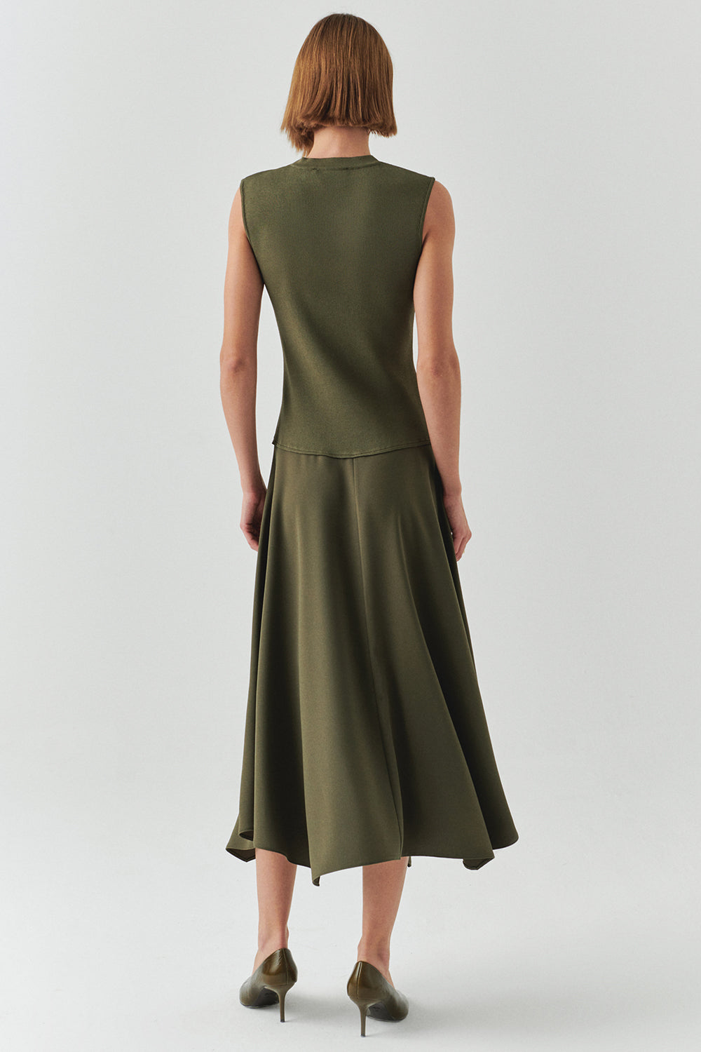 Bisiklet Yaka Triko Garnili Asimetrik Kesim Slim Fit Midi Haki Elbise
