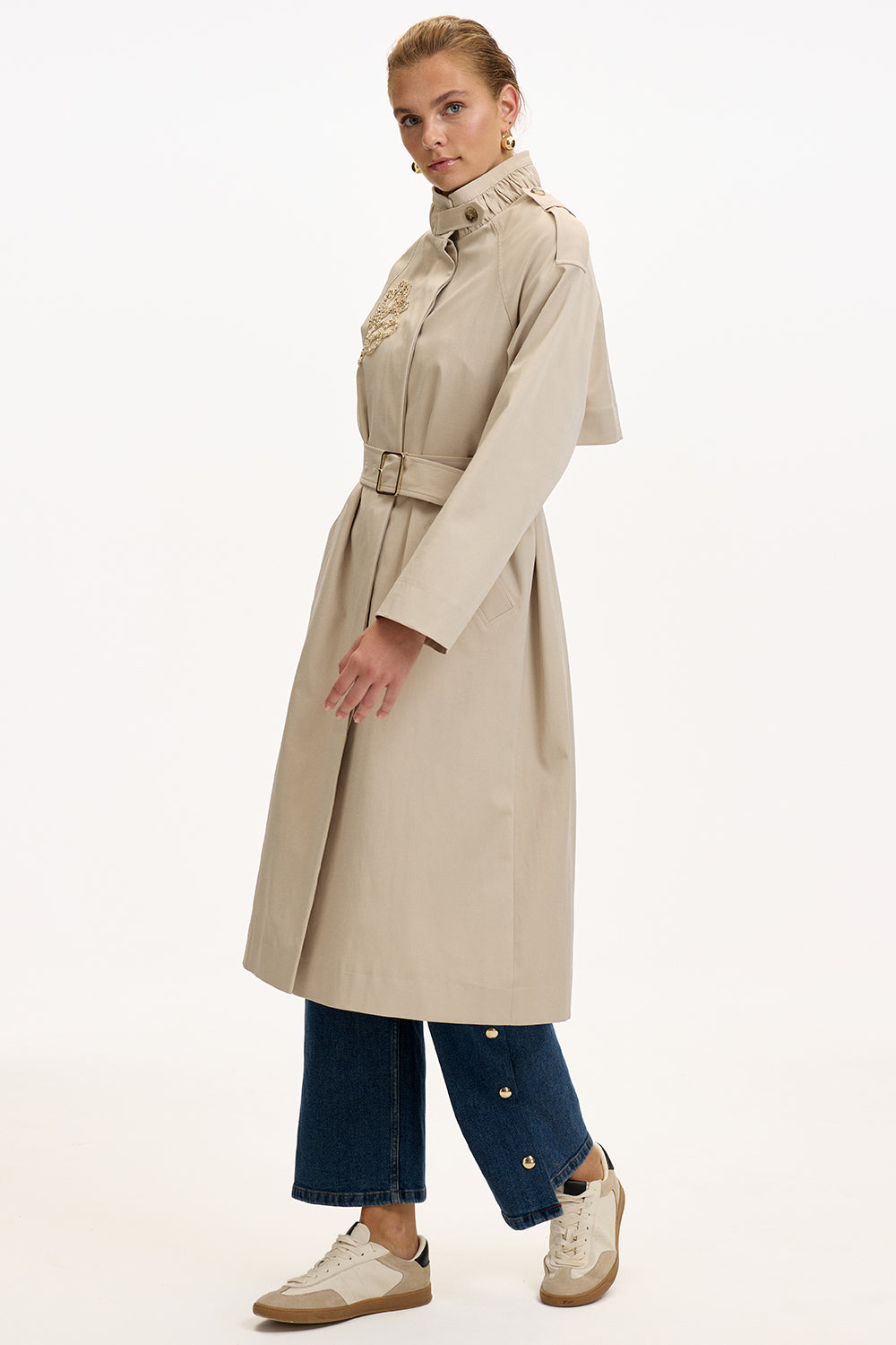 Taş İşlemeli Dik Yaka Kemerli Regular Trençkot