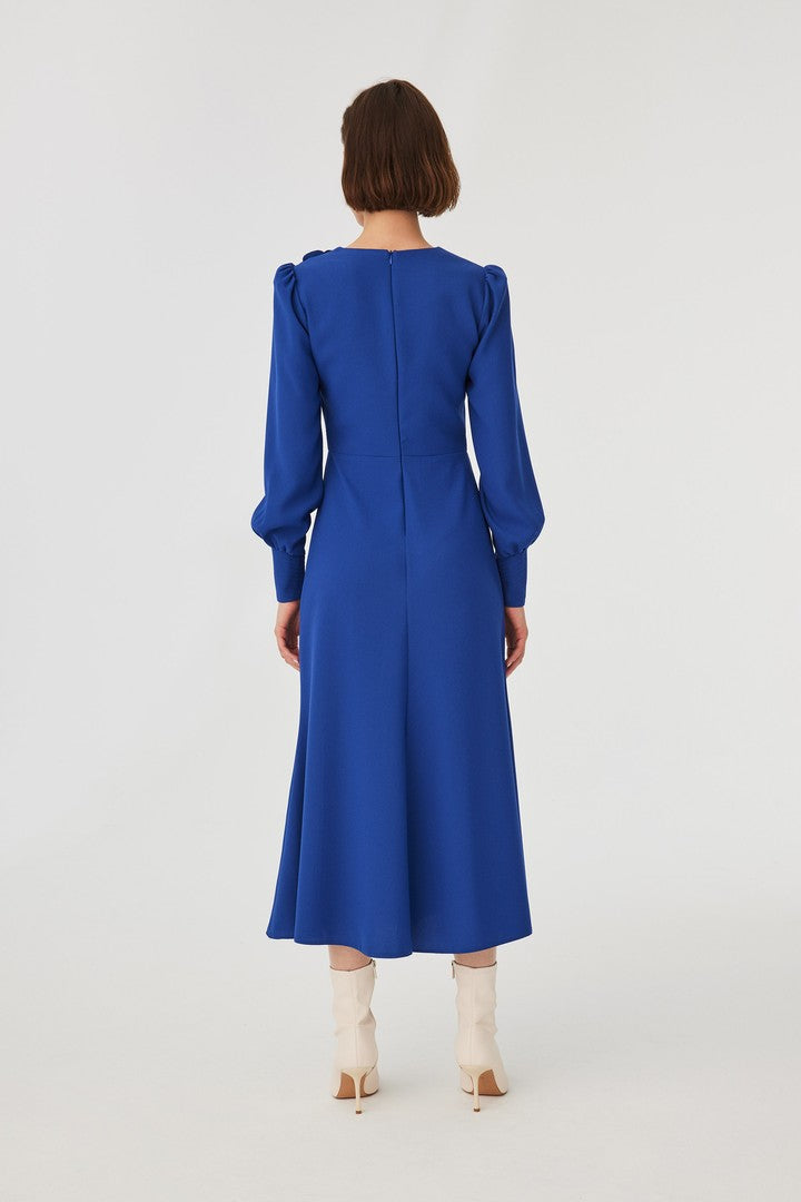 Uzun Kollu V Yakalı Midi Elbise