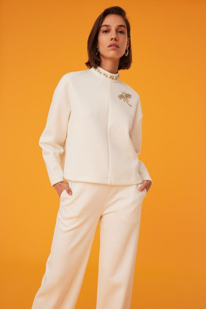 İşleme Detaylı Sweatshırt