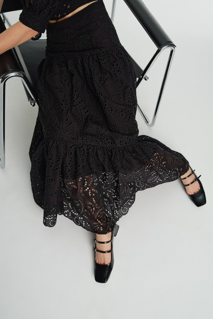 Büzgülü Yüksek Bel Midi Boy Brodeli Etek