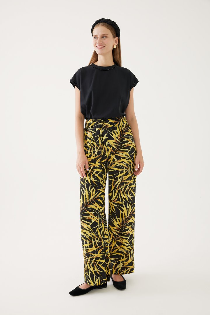 Siyah Floral Desenli Pantolon