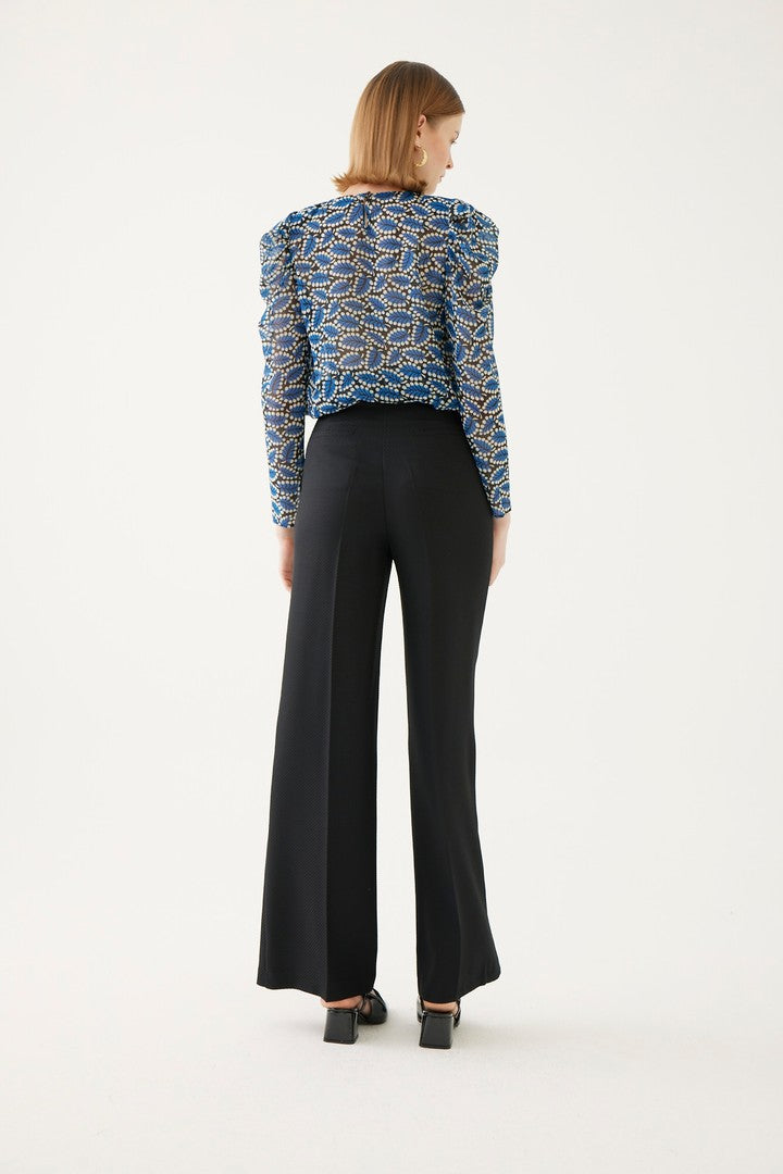 Çizgi Detaylı Pantolon