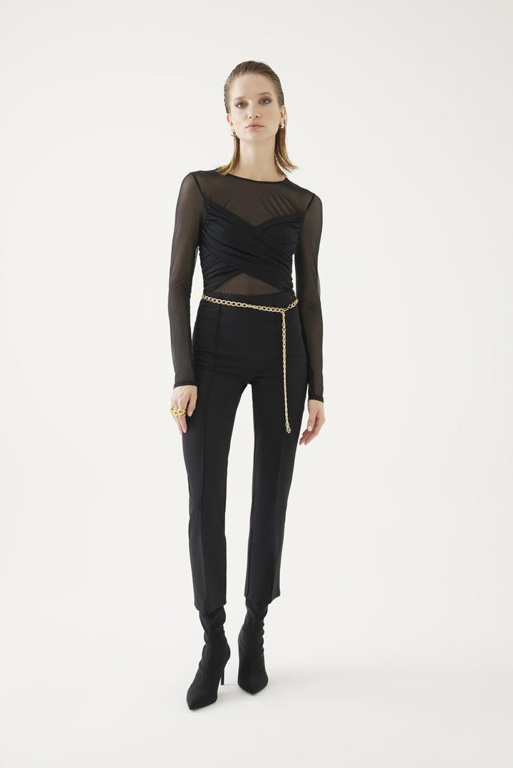 Tül Detaylı Örme Bluz