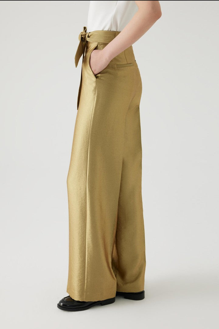 Beli Kuşaklı Regular Gold Pantolon