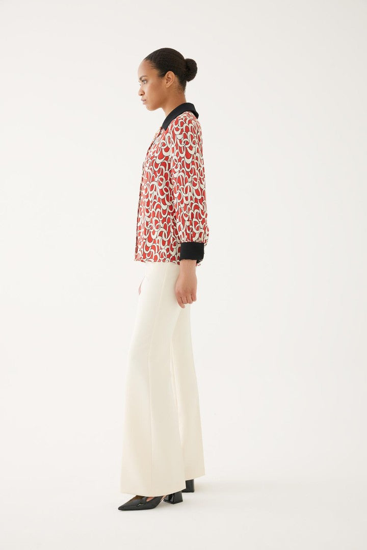 Erkek Yaka Desenli Gömlek