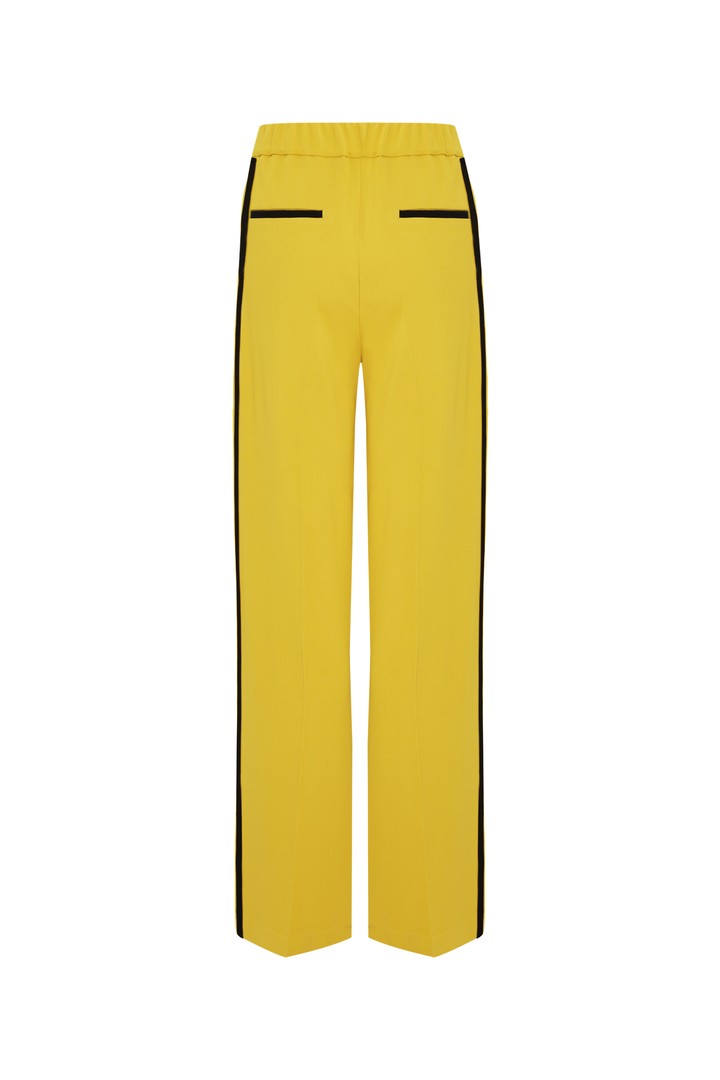 Beli Lastikli Biye Detaylı Regular Örme Sarı Pantolon