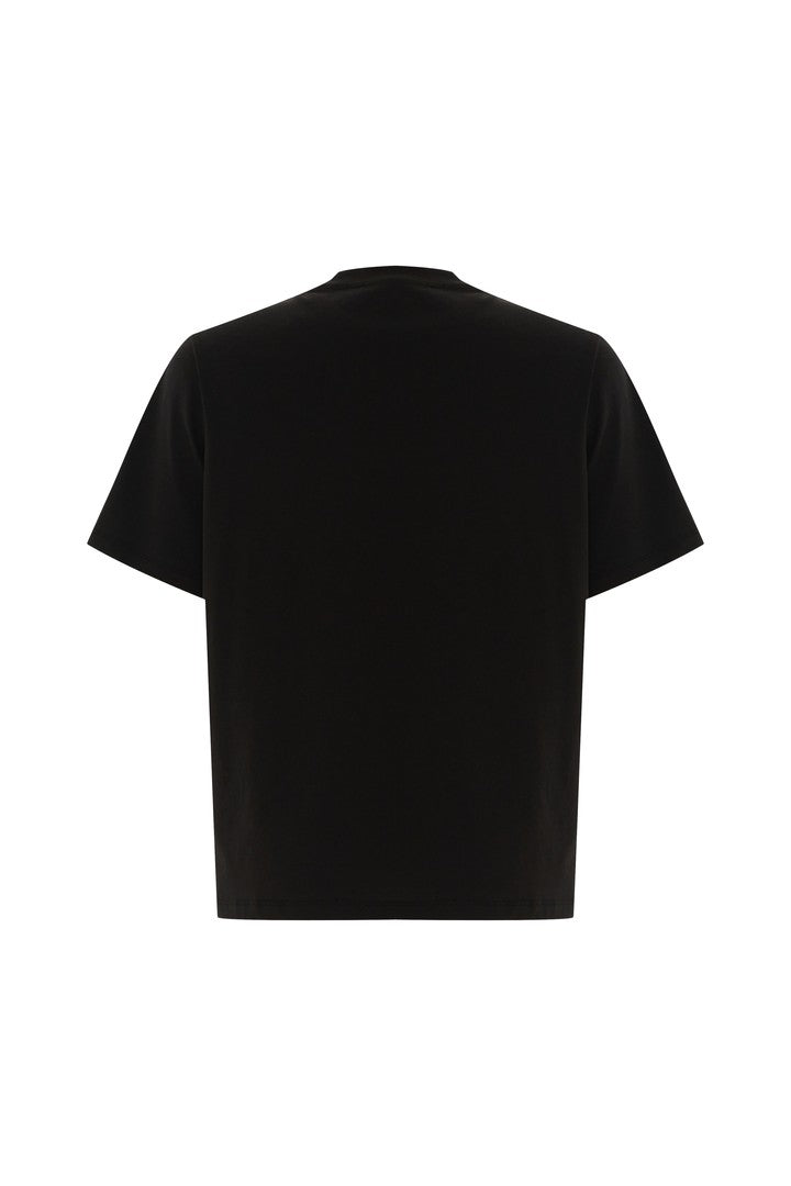 Yakası Taşlı ve Kısa Kollu Tişört