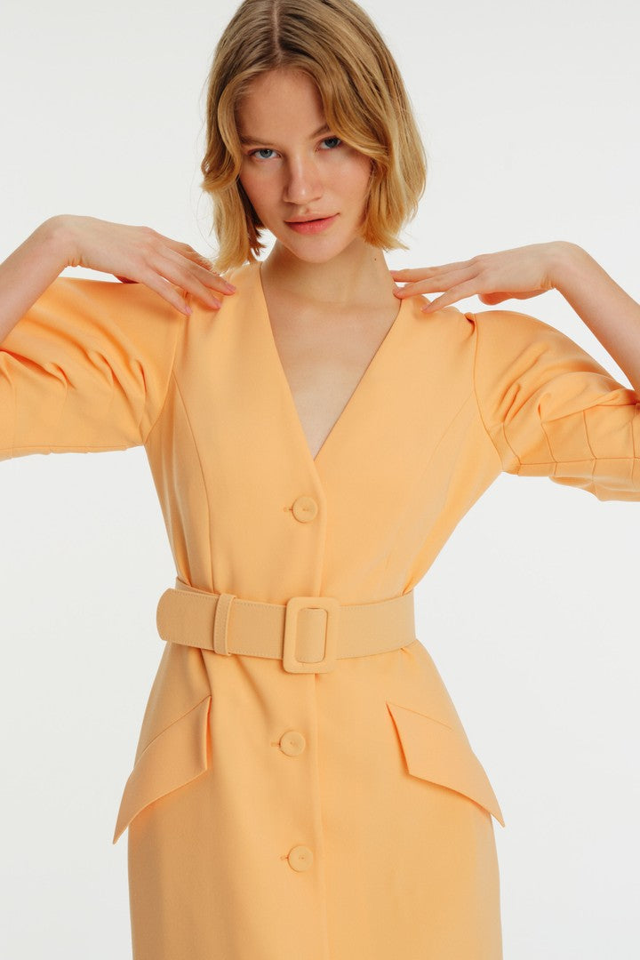 V Yaka Kol Detaylı Kemerli Krep Elbise