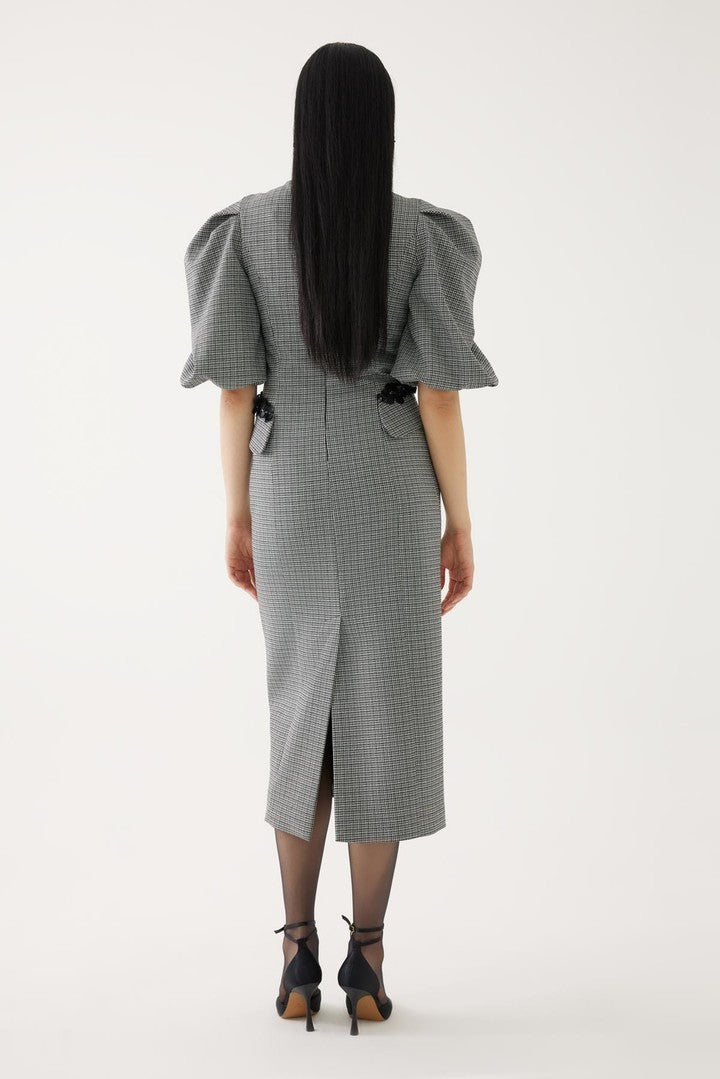 Balon Kollu Çiçek İşlemeli Elbise