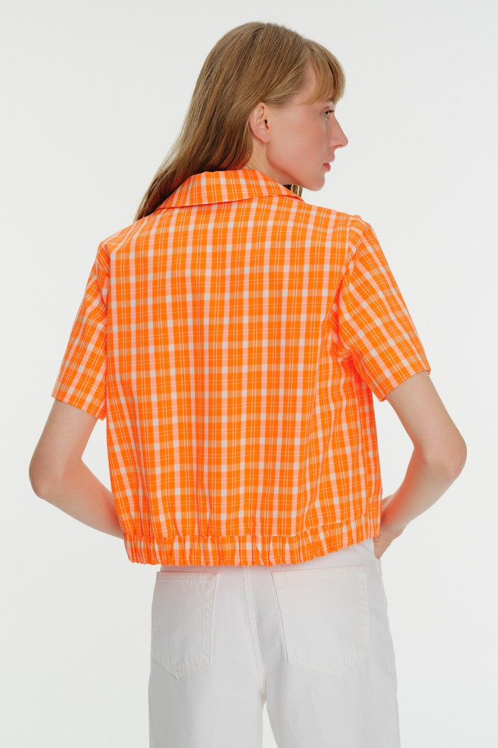 İşleme Detaylı Arkası lastikli Kısa Kol Pamuk Gömlek