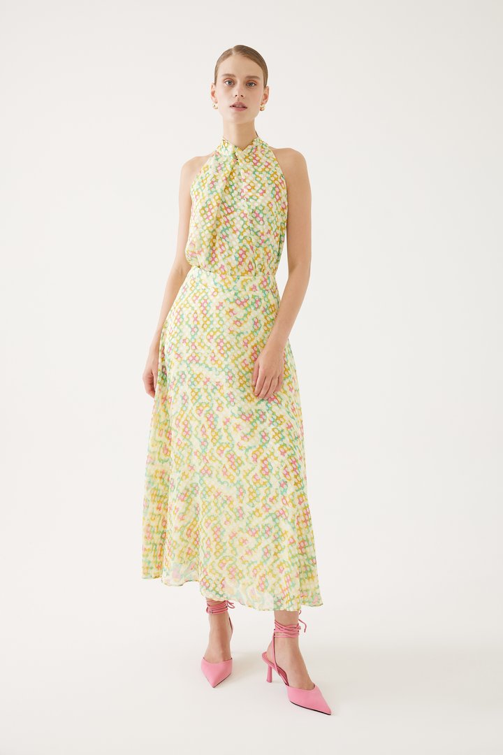 Astarlı ve Renkli Puantiyelerle Süslenmiş Etek