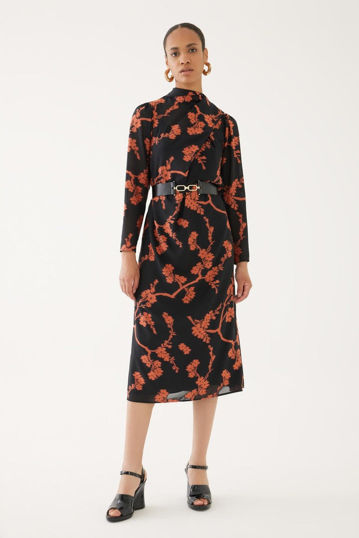 Turuncu Çiçekli Siyah Elbise