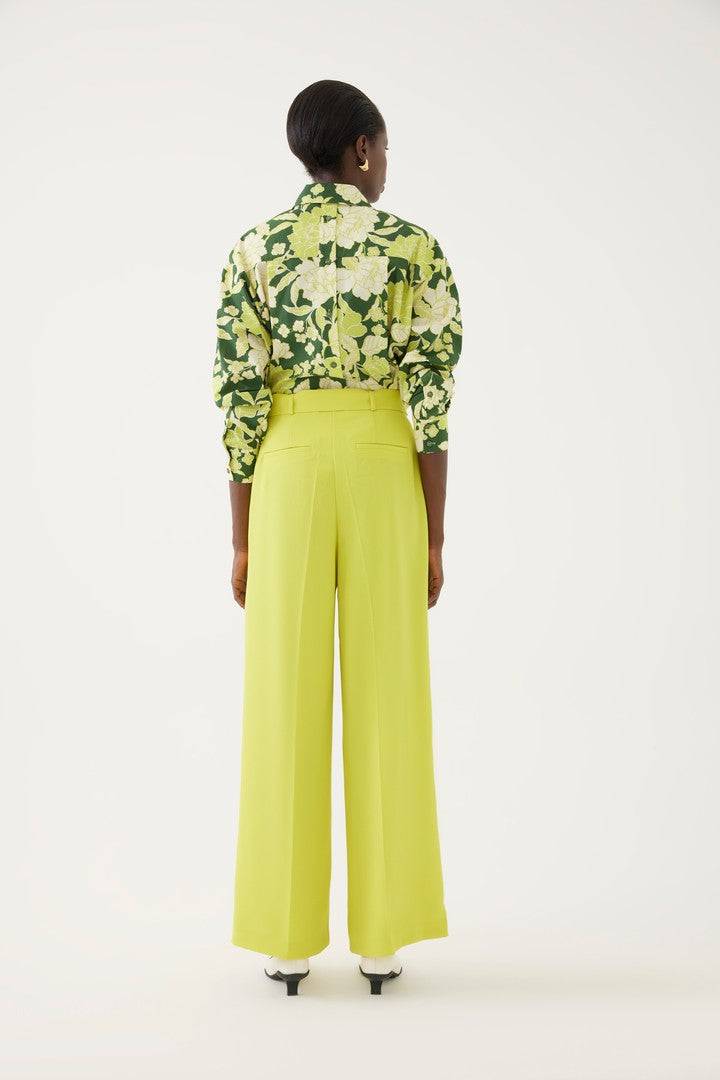 Kemer Detaylı Klasik Pantolon