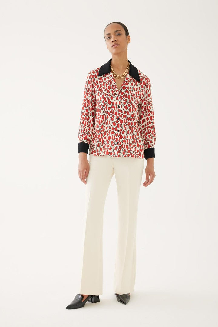 Erkek Yaka Desenli Gömlek