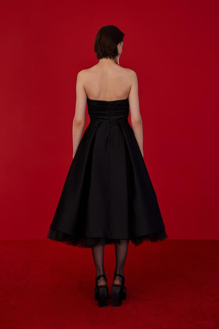 Straples Kabarık Maxi Elbise